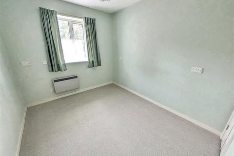 2 bedroom retirement property for sale, Park Road, Poole, Dorset, BH14