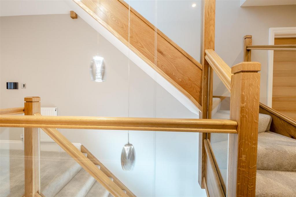 8652668-interior21.jpg
