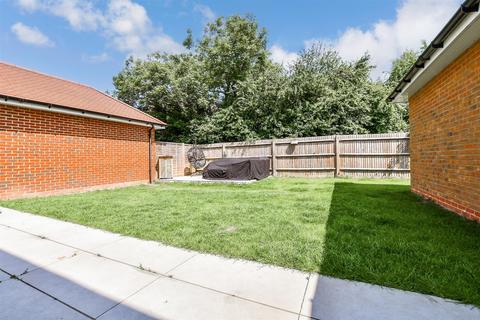 4 bedroom detached house for sale, Braganza Drive, Staplehurst, Tonbridge, Kent