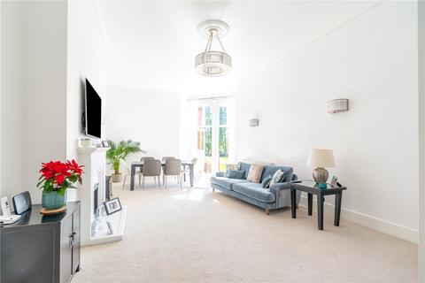 2 bedroom apartment for sale, Brandesbury Square, Woodford Green, IG8