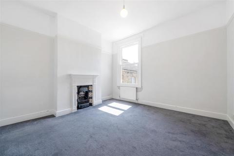 2 bedroom maisonette for sale, Tremaine Road, Anerley, London, SE20