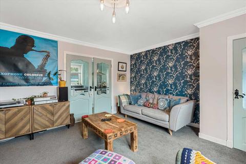 22 Dovecastle Drive, Strathaven, ML10 6BH