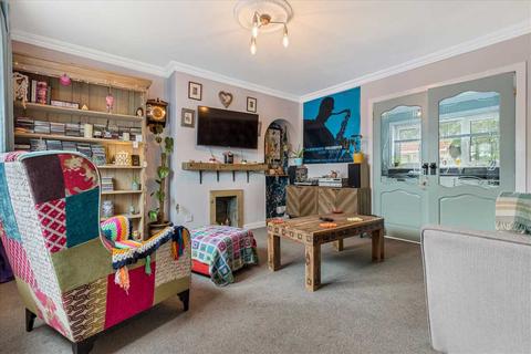22 Dovecastle Drive, Strathaven, ML10 6BH