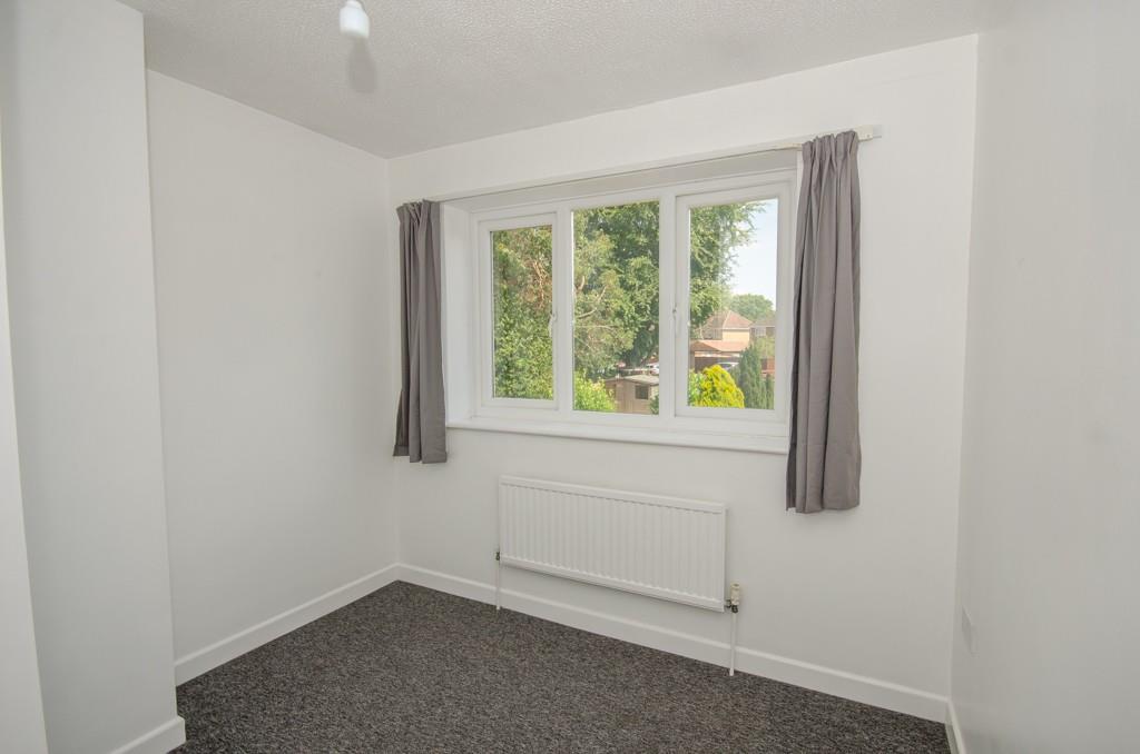Bedroom 4.jpg