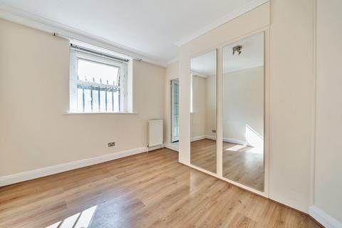 undefined, Elgin Avenue, London, W9