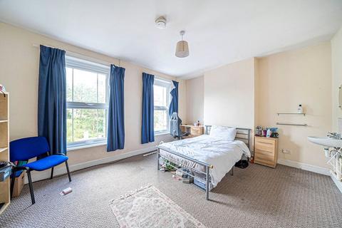 2 bedroom terraced house for sale, Romsey Road, Winchester, Hampshire, SO22