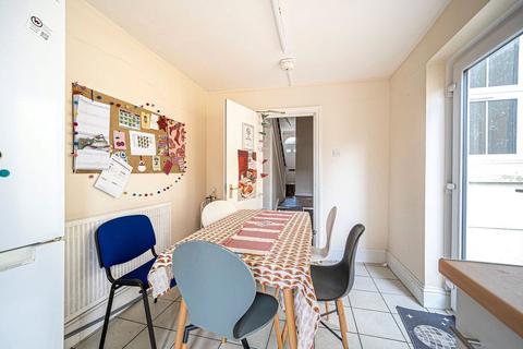 2 bedroom terraced house for sale, Romsey Road, Winchester, Hampshire, SO22