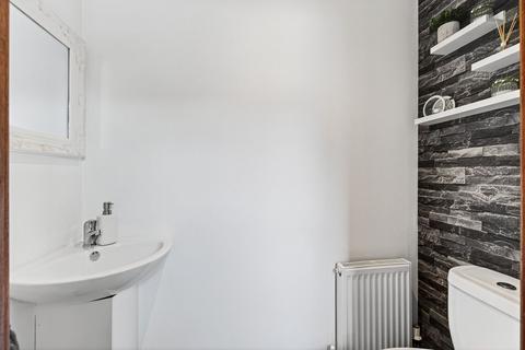 4 Burnpark, Catrine, Mauchline, KA5 6ER