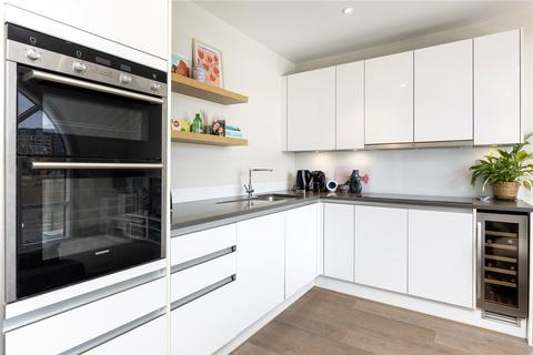 1 bedroom apartment for sale, Ivory House, Clove Hitch Quay, London, SW11