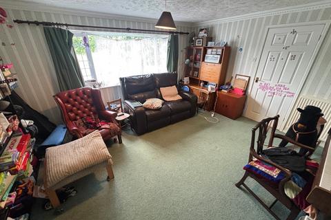 3 bedroom detached bungalow for sale, Drefach, Llanybydder, SA40