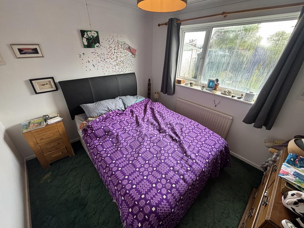 Rear bedroom 3