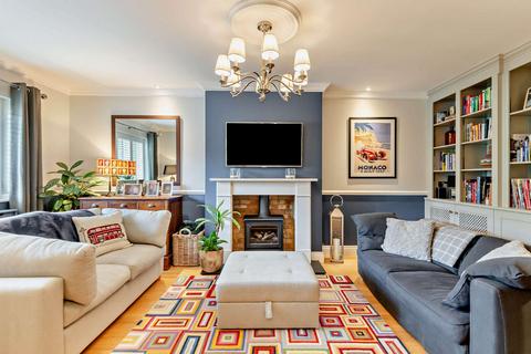 34 Chaucer Close, Windsor, SL4 3ER