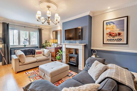34 Chaucer Close, Windsor, SL4 3ER