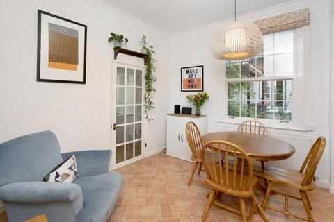 4 bedroom cottage for sale, Church Street, Kenton, EX6