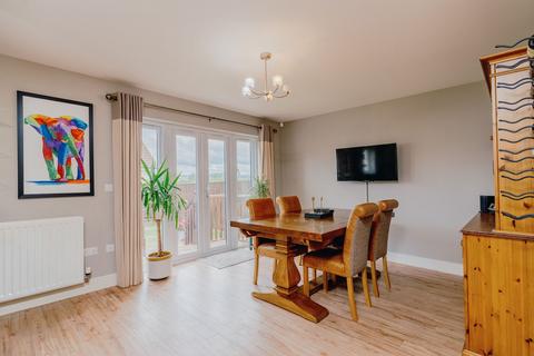 7 Catelbock Close, Kirkliston, EH29 9FF
