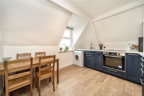 2 bedroom flat for sale, Coldharbour Lane, London SE5