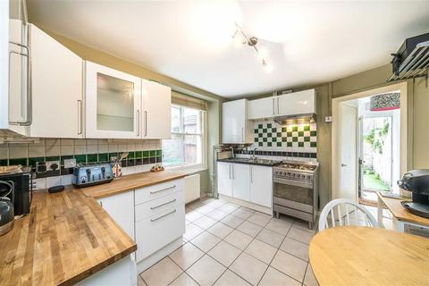 1 bedroom flat for sale, Wimbart Road, London SW2