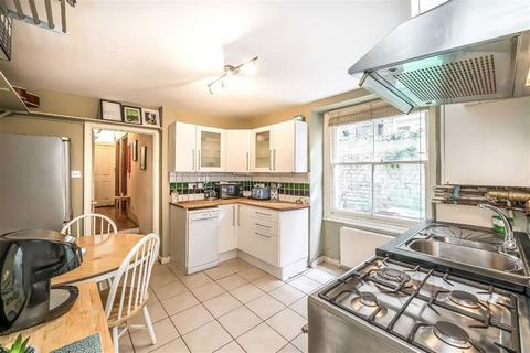 1 bedroom flat for sale, Wimbart Road, London SW2