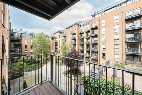 Flat 4, 7 Milles Square, London, SW9 8GB