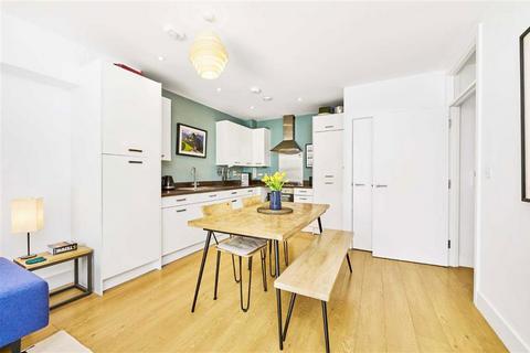 1 bedroom flat for sale, Milkwood Road, London SE24