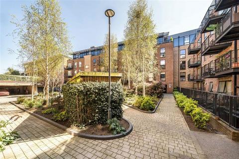 Flat 2, 1 Milles Square, London, SW9 8GA