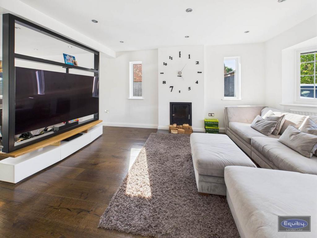 Living room 2