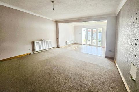 3 bedroom end of terrace house for sale, Guernsey Close, Crawley, West Sussex