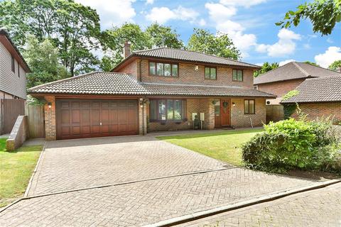 4 bedroom detached house for sale, Lullingstone Close, Hempstead, Gillingham, Kent