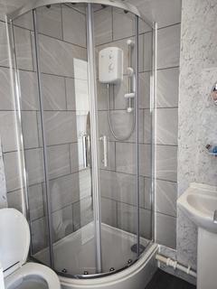 Studio to rent, TO LET STUDIO FLAT ALL BILLS INCLUDED