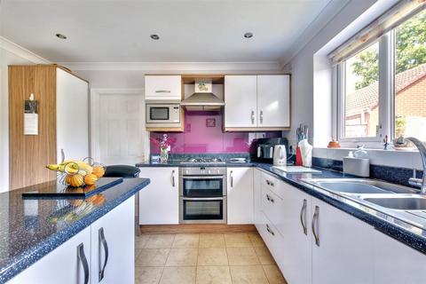 undefined, Trentside, Gunthorpe, Nottingham
