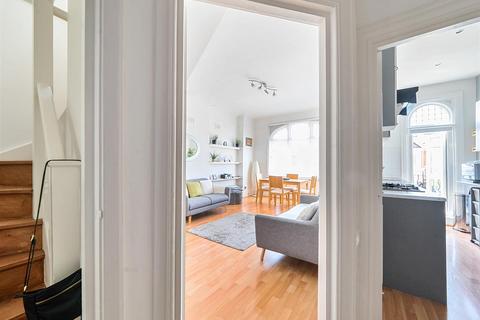 1 bedroom duplex for sale, Melrose Avenue, London NW2