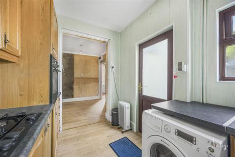 6 Gardners Lane, Neath, SA11 2AA
