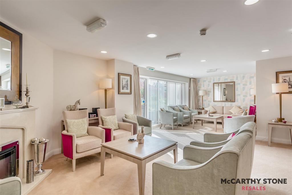 8623360-interior21.jpg