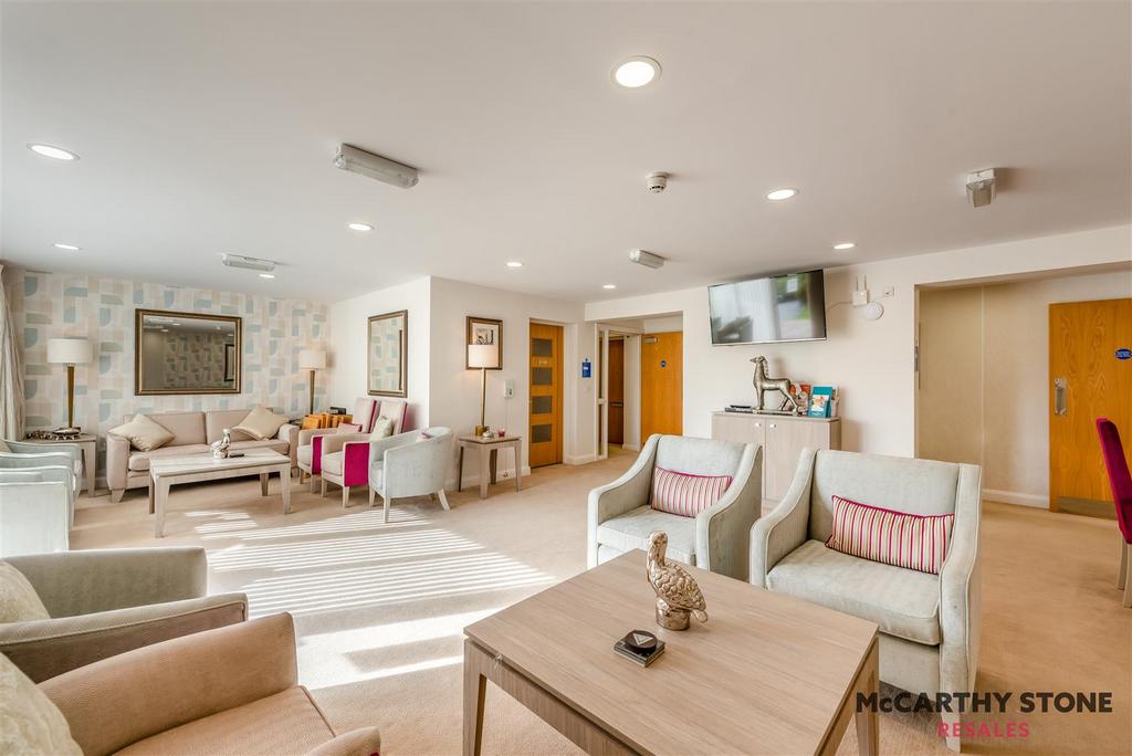 8623360-interior24.jpg