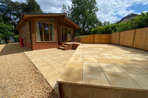 undefined, Norwich, Norfolk, NR9