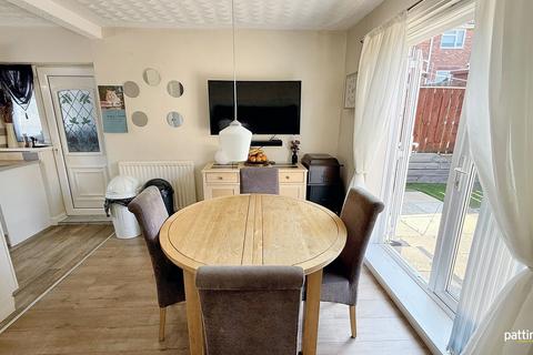 4 Crossway, Choppington, NE62 5DR