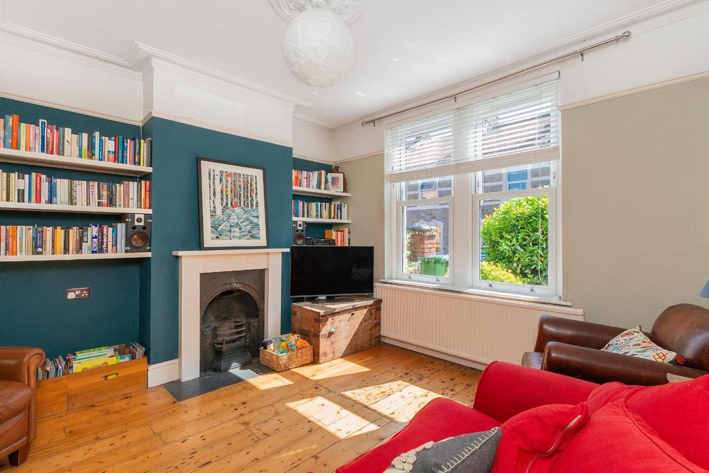 2 O1 RSG - Living Room B.jpg