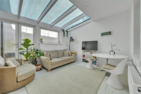 undefined, Kiels Cottages, London NW3