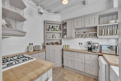undefined, Kiels Cottages, London NW3
