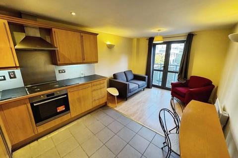 1 bedroom flat to rent, City Walk, Leeds, West Yorkshire, LS11