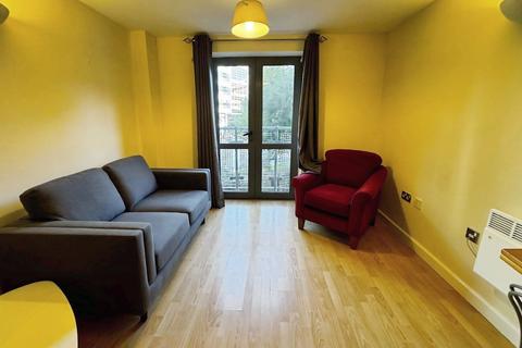 1 bedroom flat to rent, City Walk, Leeds, West Yorkshire, LS11