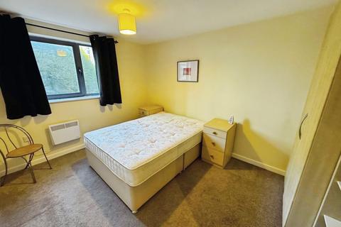 1 bedroom flat to rent, City Walk, Leeds, West Yorkshire, LS11