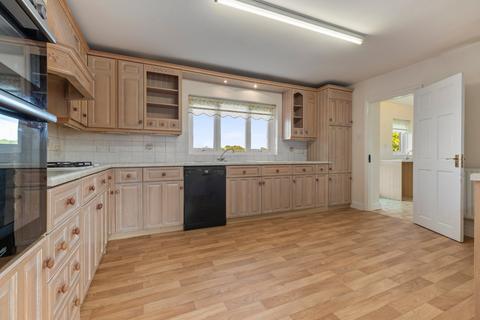 3 bedroom detached bungalow for sale, Catherine's Gate, Haverfordwest SA61