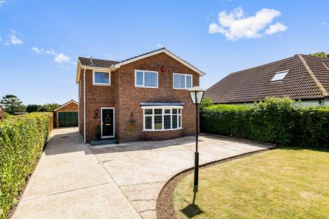 5 bedroom detached house for sale, Archers Court Road, Whitfield, Dover, CT16