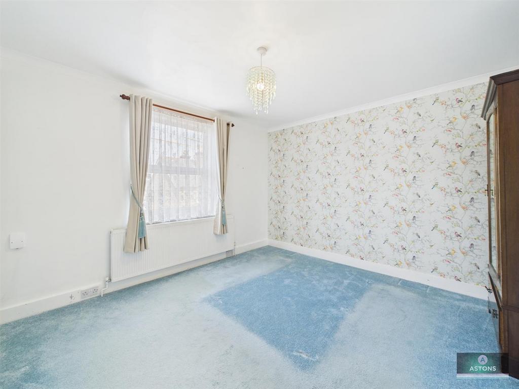 CAM02202 G0-PR0634-STILL021.jpg