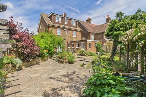 undefined, Hazelwick Road, Three Bridges RH10
