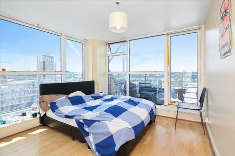 3 bedroom flat to rent, Sweden Gate, Canada Water, Surrey Quays, London, SE16