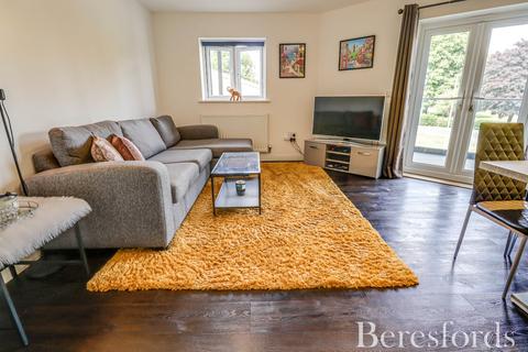 2 bedroom apartment for sale, Florence Close, Great Warley, CM13