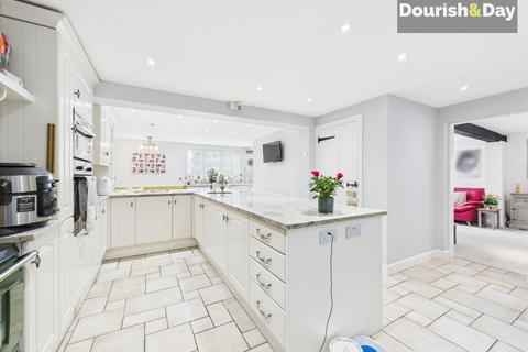 3 bedroom semi-detached house for sale, The Square, Crewe CW3