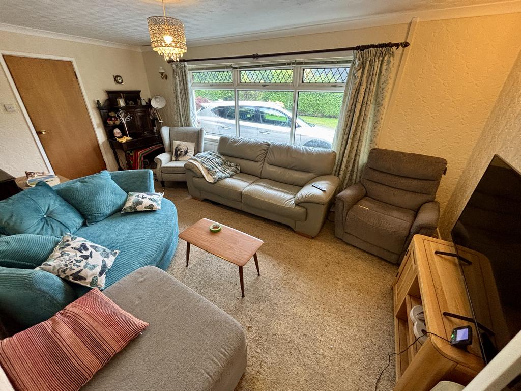 Living room (second image)